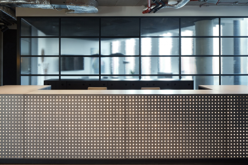 trask solution a s office by studio perspektiv s r o