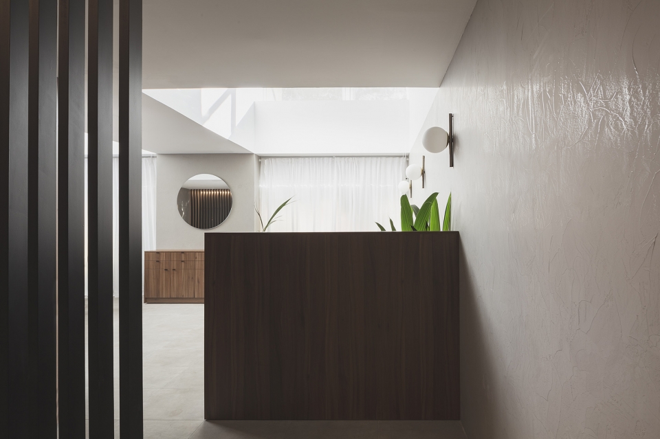 rda restaurant by carlos segarra arquitectos