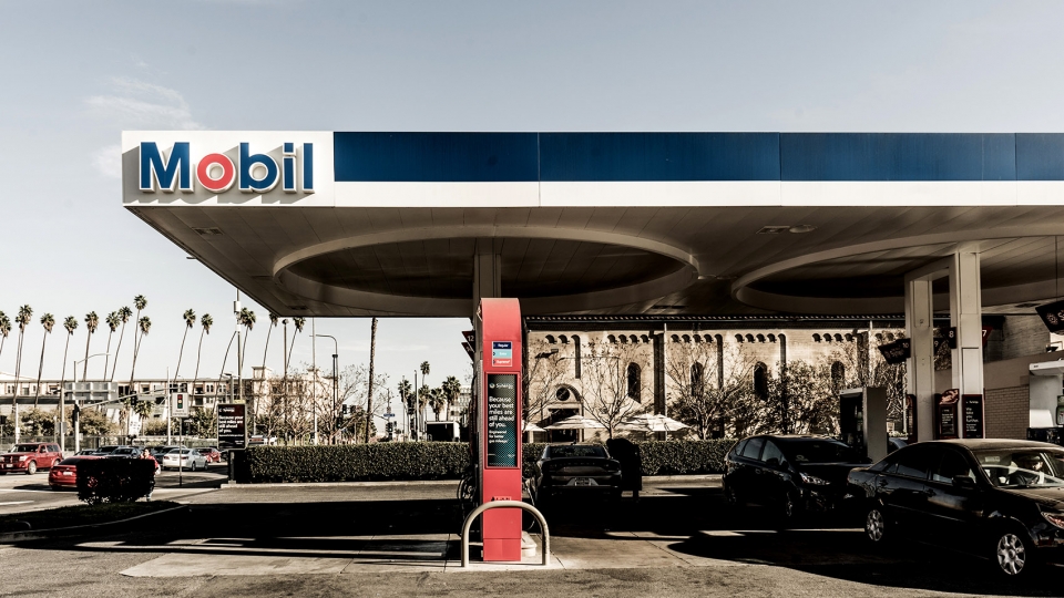 004-what-will-be-the-future-of-gas-stations-by-sammi-shang-960x540.jpg