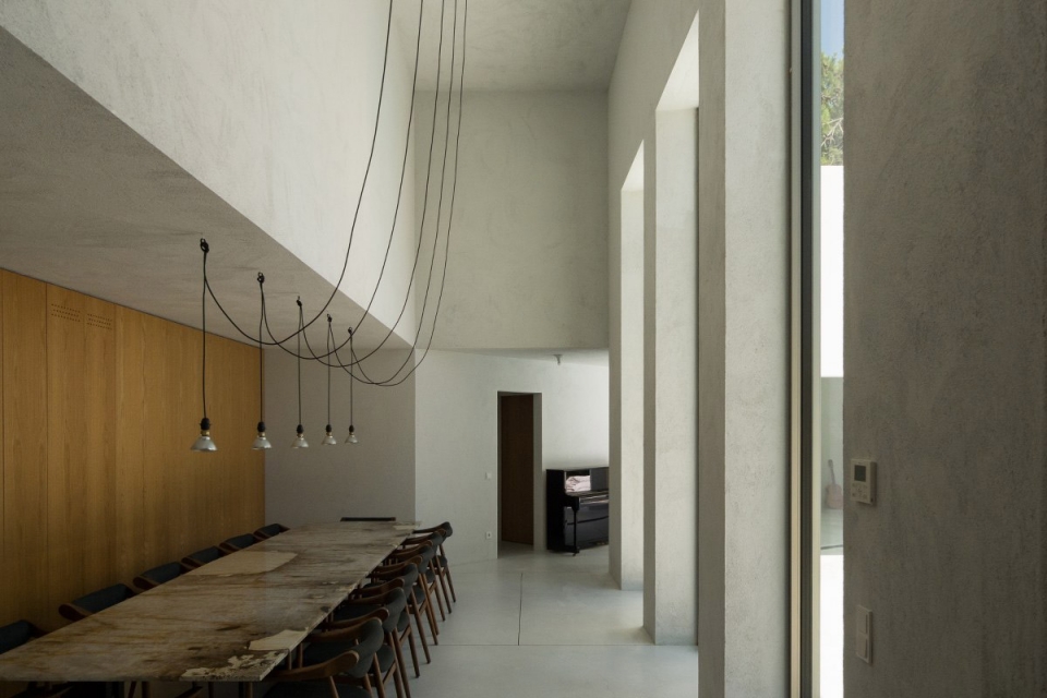 house in troia by miguel marcelino