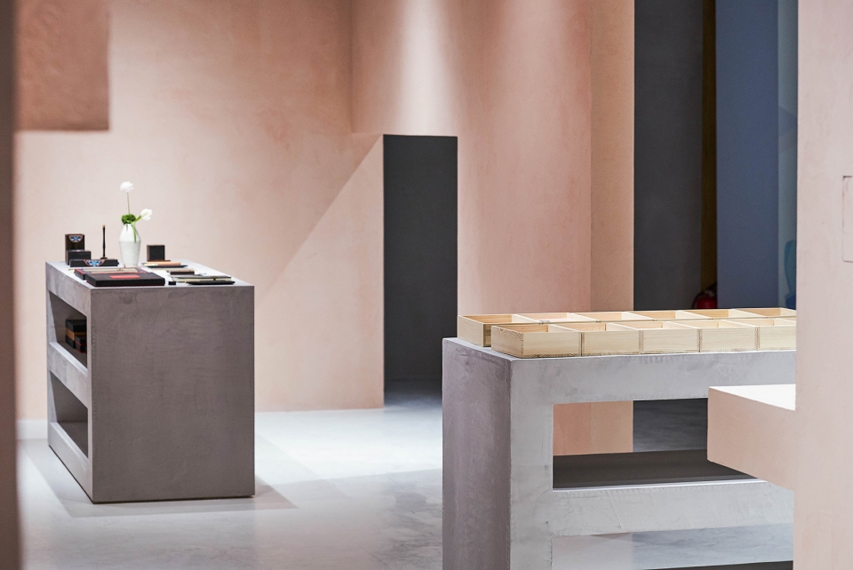 teawith pink fair of the new craftsmen china by atelier jian