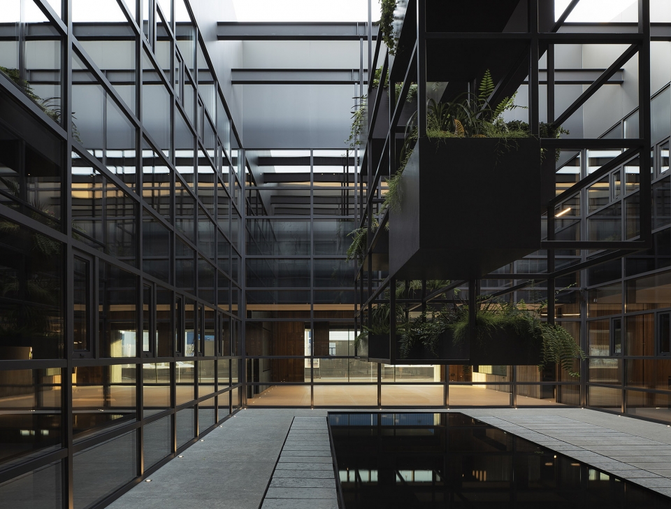 arkoslight offices by francesc rife studio