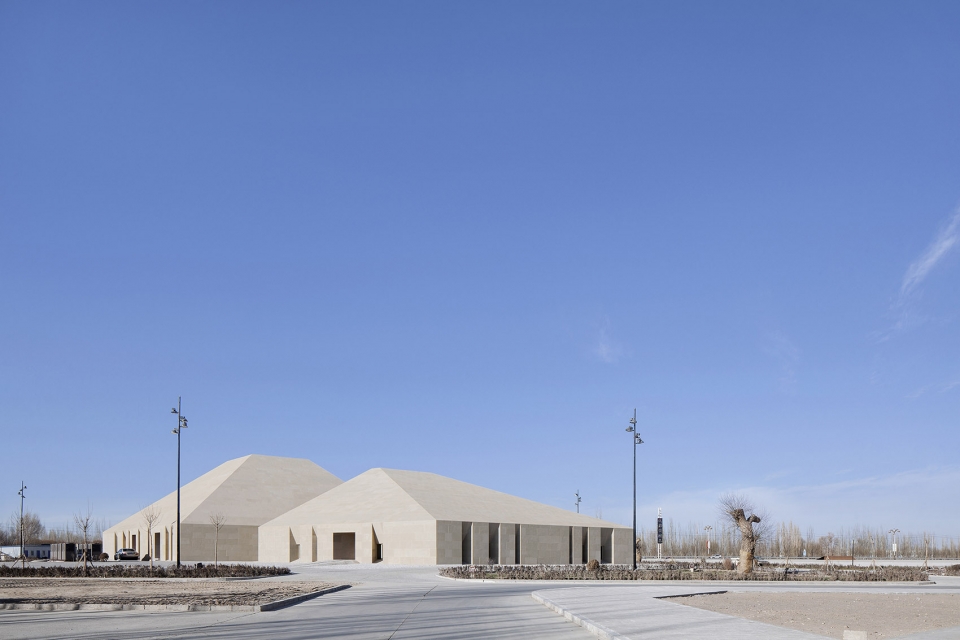 dunhuang tourism distributing center china by biad zxd architects
