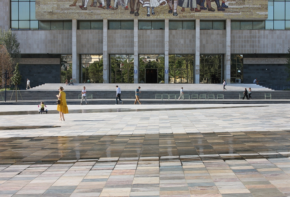 restructuring of skanderbeg square by 51n4e