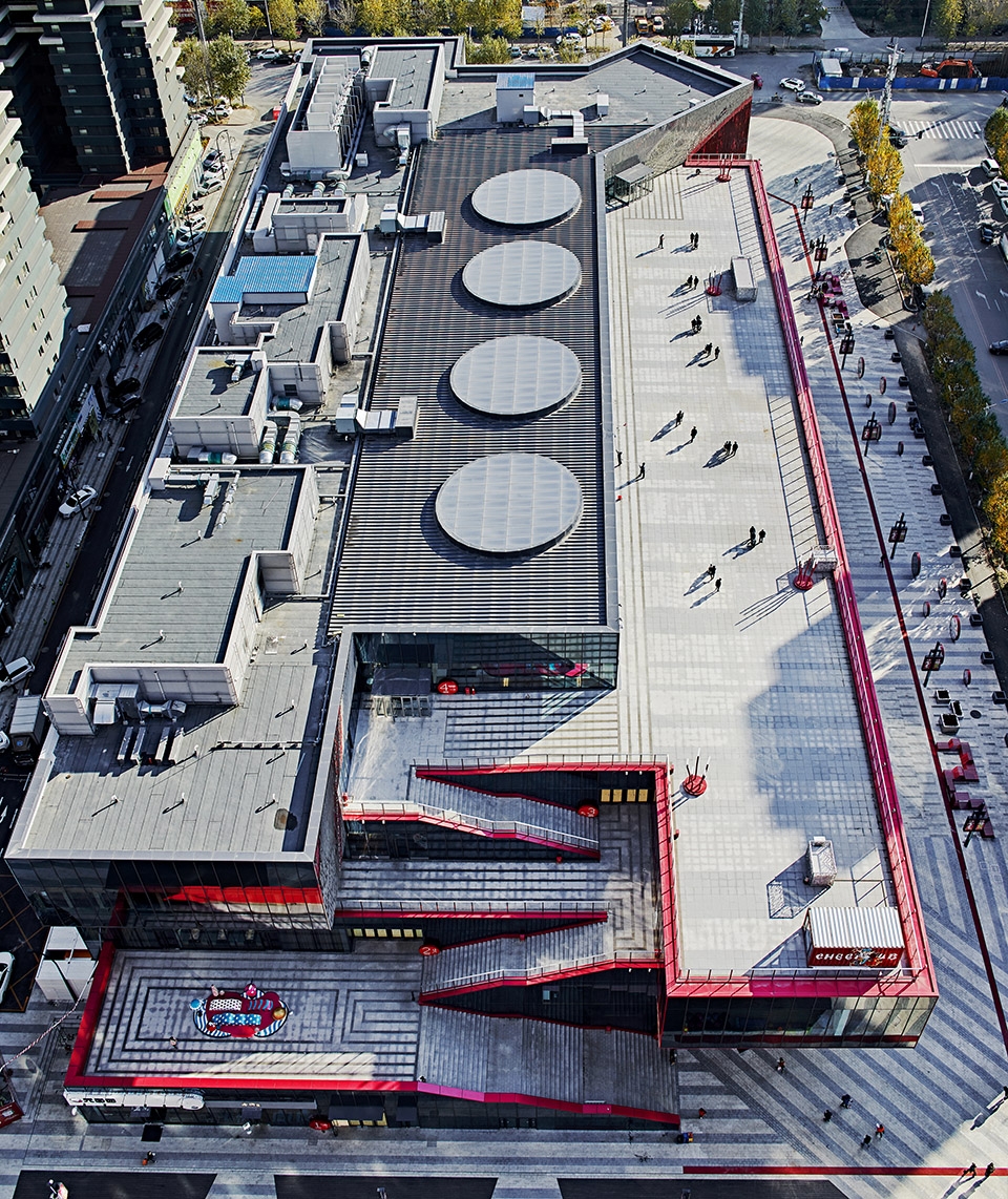 will be host to a variety of seasonal eventssince walkability