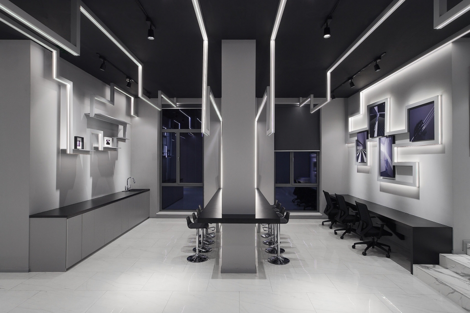 civro flagship store china by crox