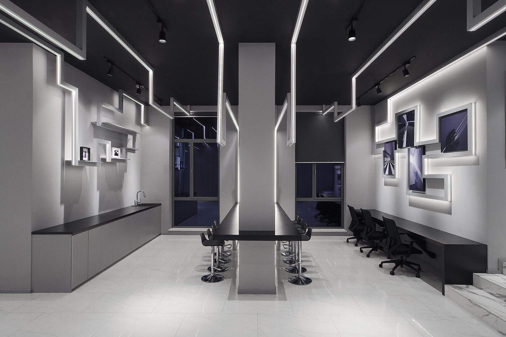 CIVRO Flagship Store, China by CROX - 谷德设计网