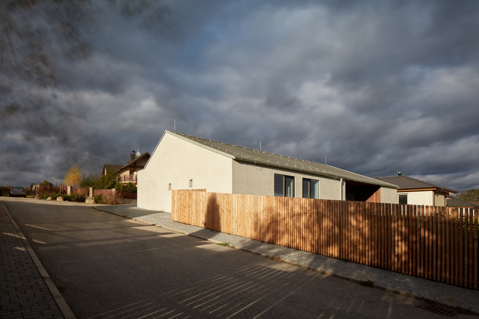 family house in litvinovice by atelier 111 architekti