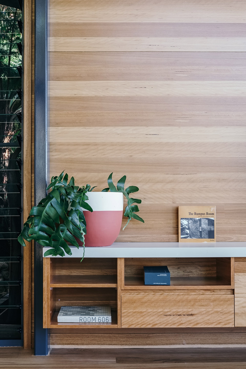 hidden studio by harley graham architects