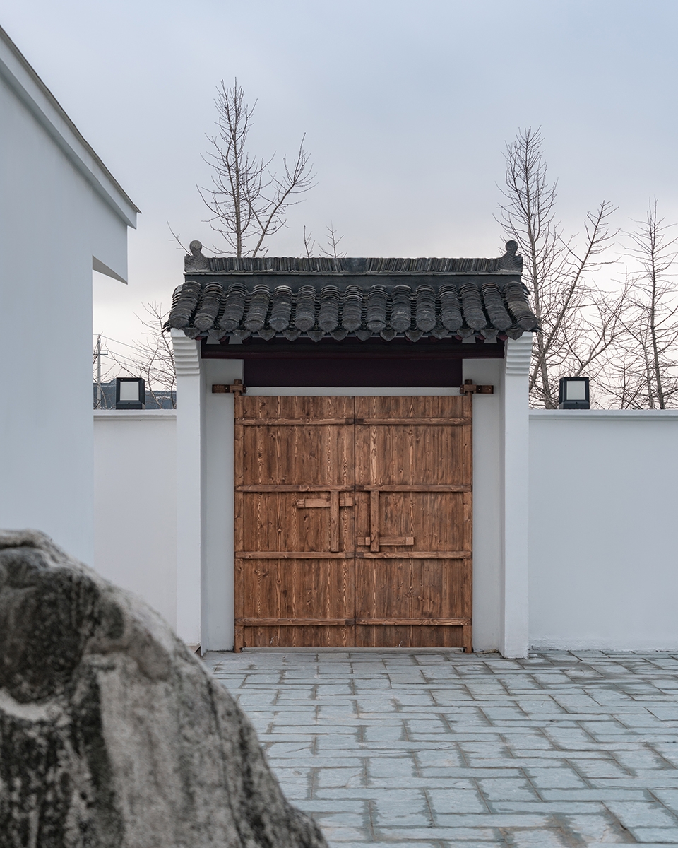 qin garden renovation of an old house in taizhou china by does design