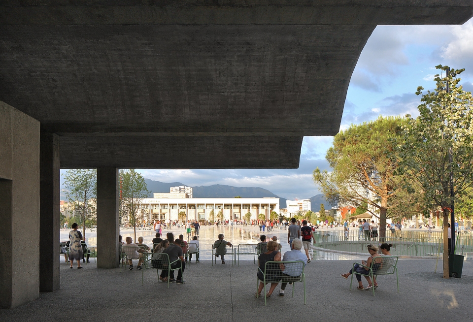 restructuring of skanderbeg square by 51n4e