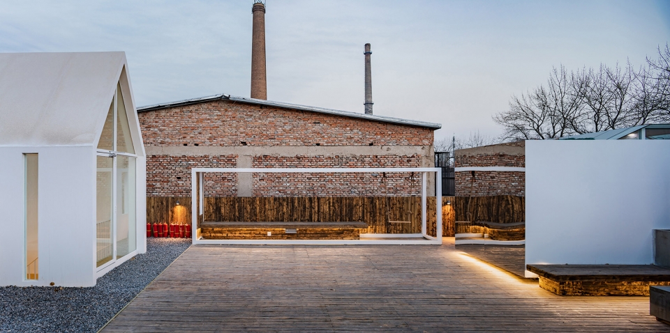 t p products experiential store china by hillhouse design studio