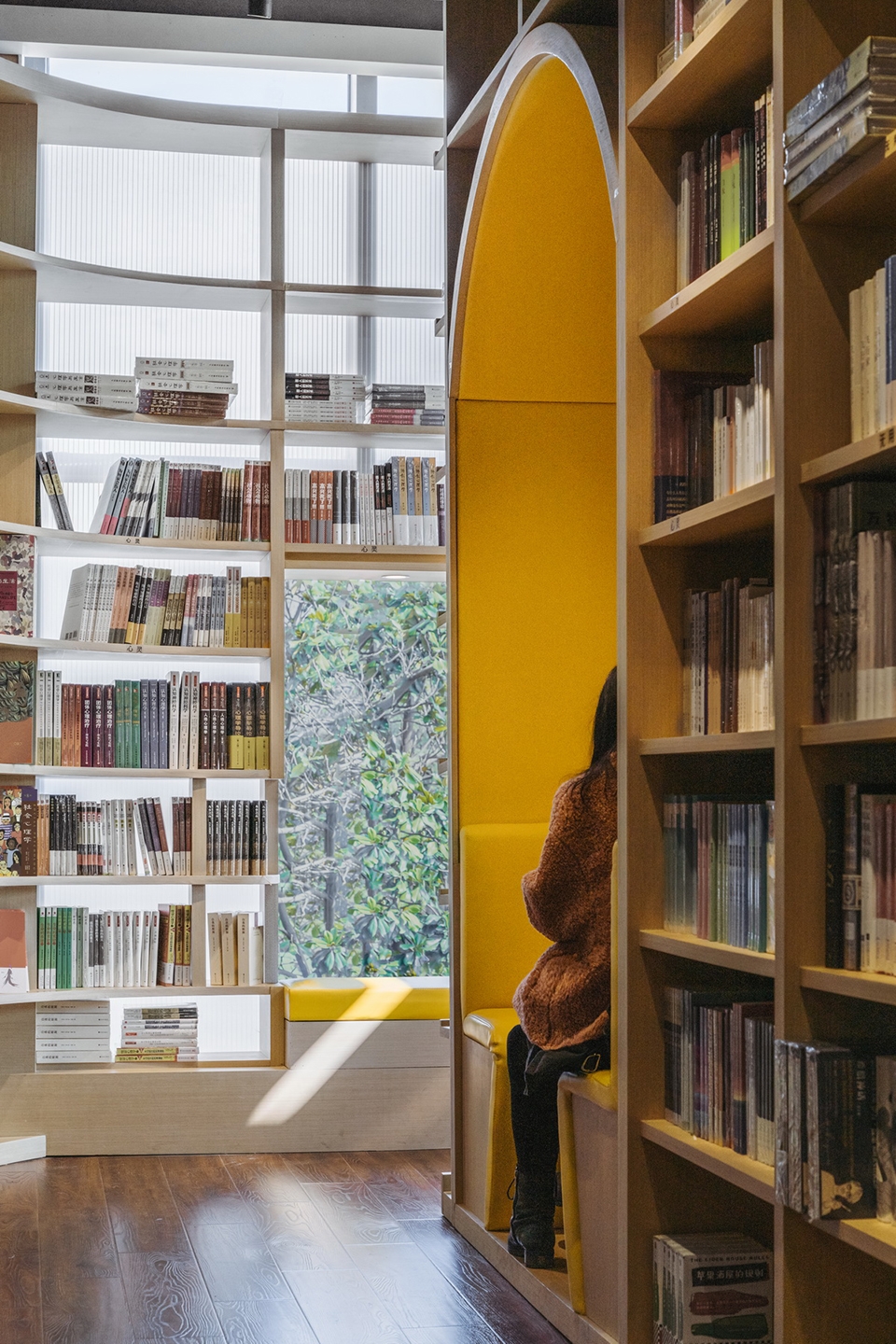 xi chao bookstore in sjtu china by atelier fan