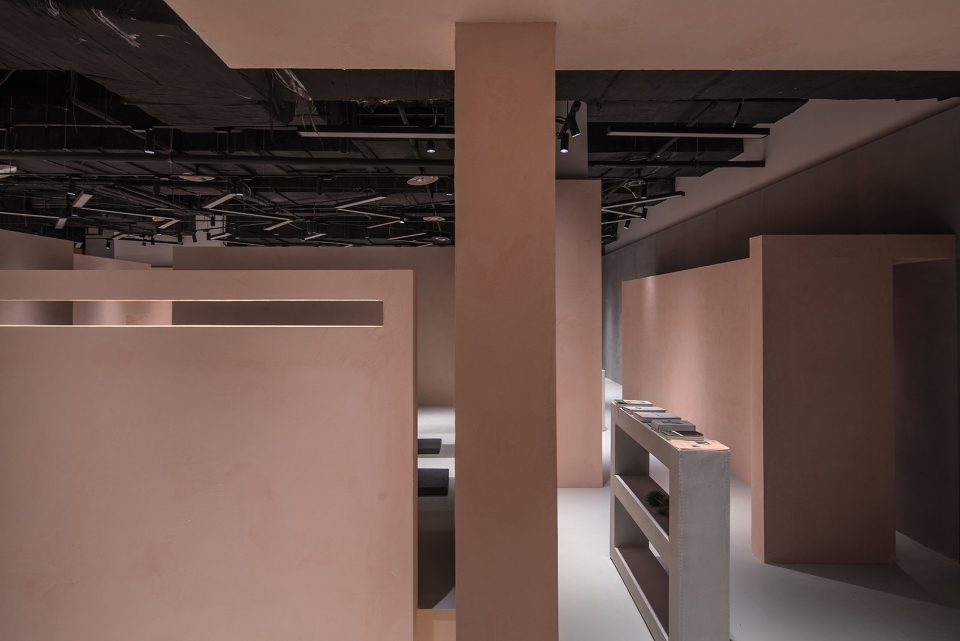 teawith pink fair of the new craftsmen china by atelier jian