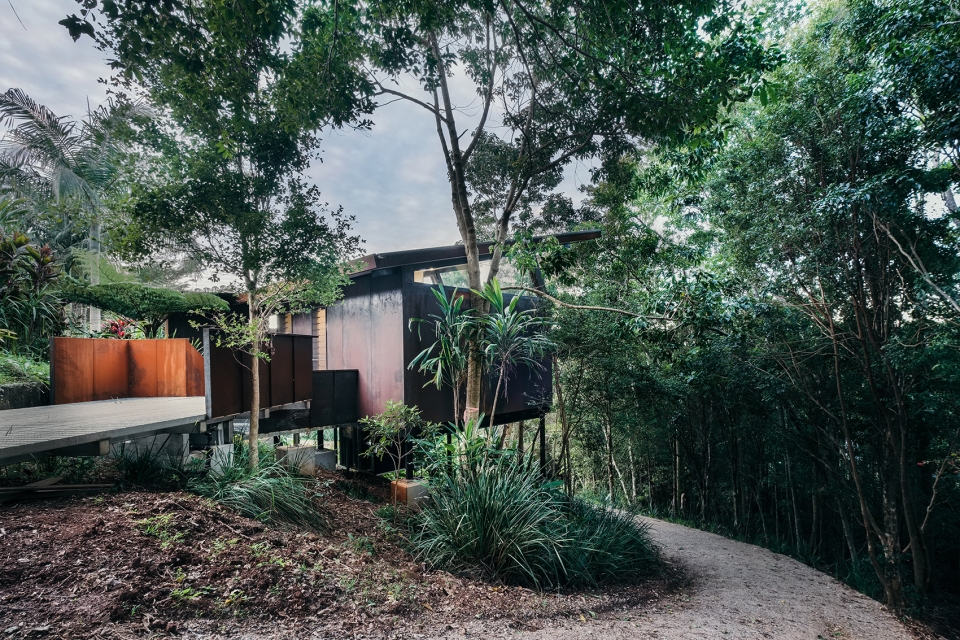hidden studio by harley graham architects
