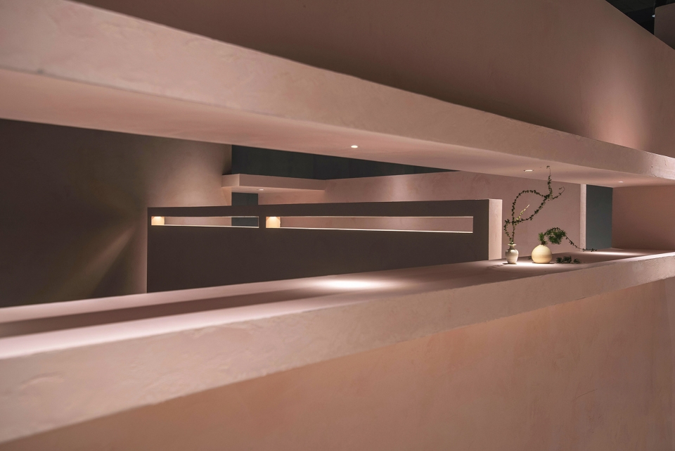 teawith pink fair of the new craftsmen china by atelier jian