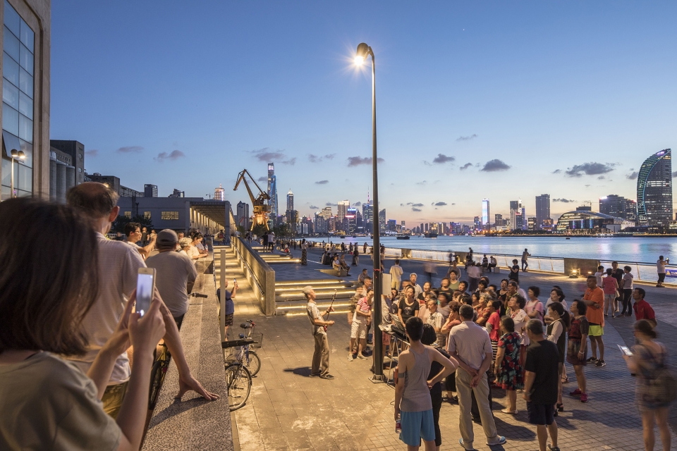 huangpu river east bund riverfront open space design china by atelier liu yuyang architects