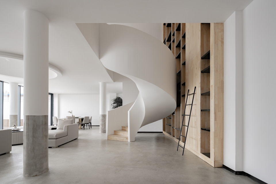 qin garden renovation of an old house in taizhou china by does design