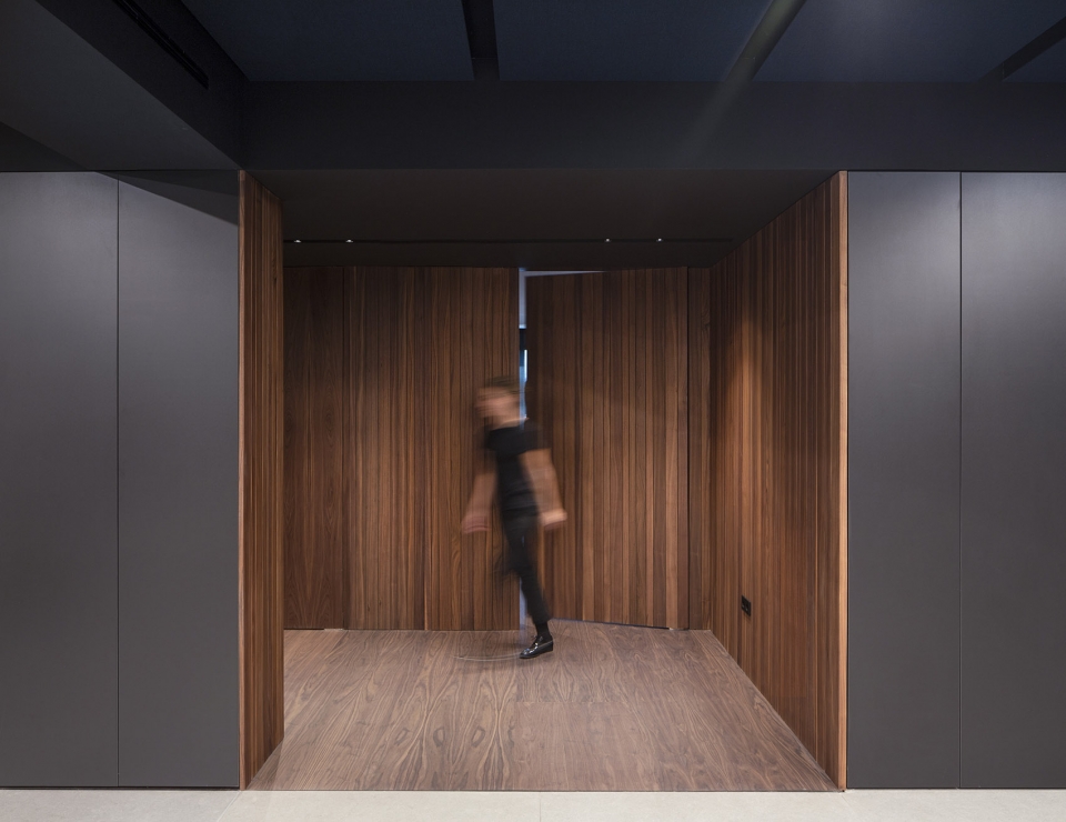 arkoslight offices by francesc rife studio