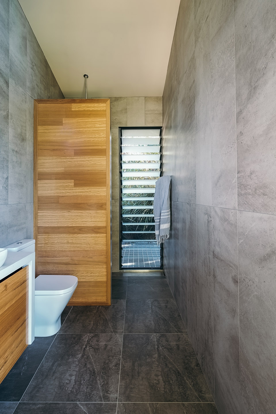 hidden studio by harley graham architects