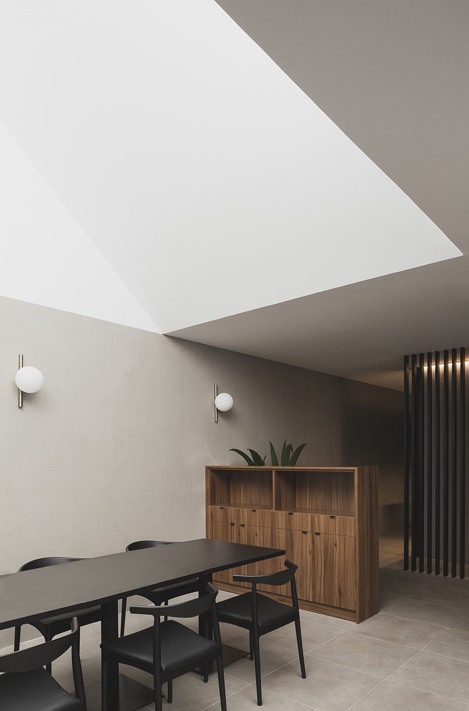 rda restaurant by carlos segarra arquitectos