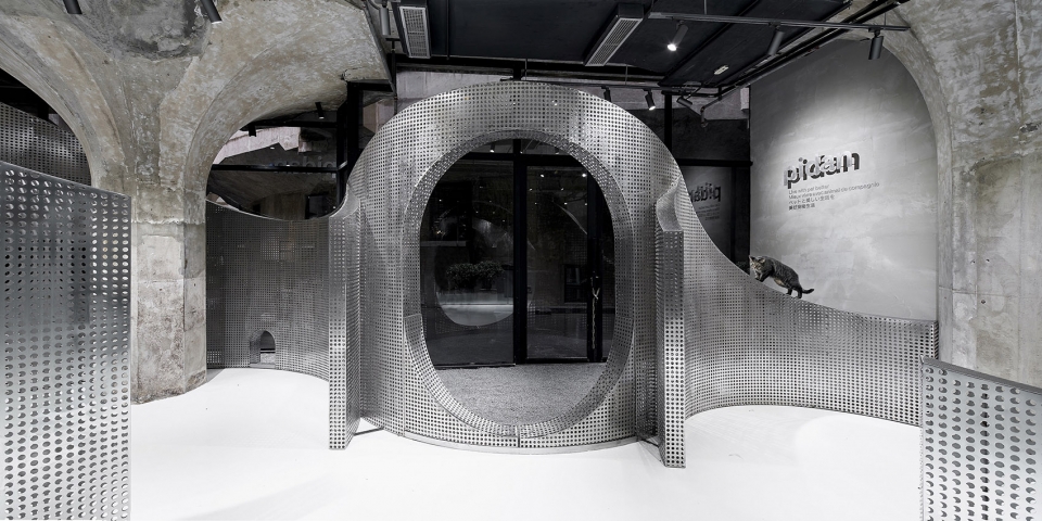 the animal backbone by i f s e space creative lab