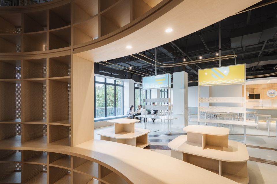 xi chao bookstore in sjtu china by atelier fan