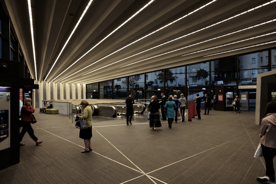 szell kalman square by epitesz studio