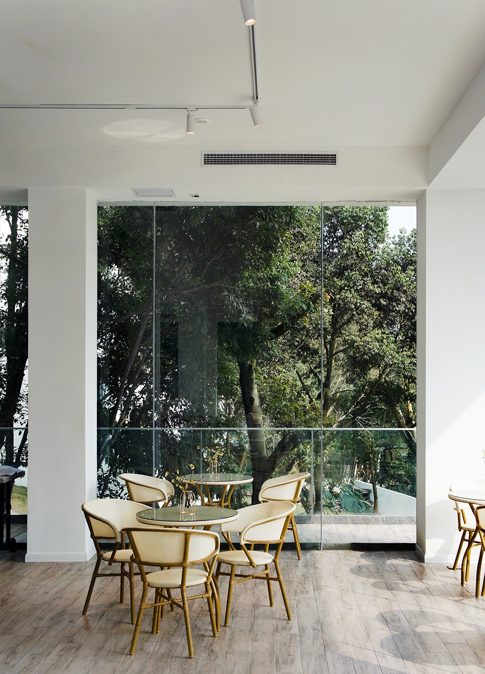 nanshanli guesthouse china by linjian design studio
