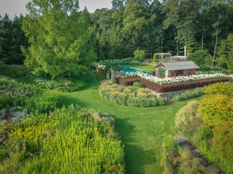 insitu garden by land morphology