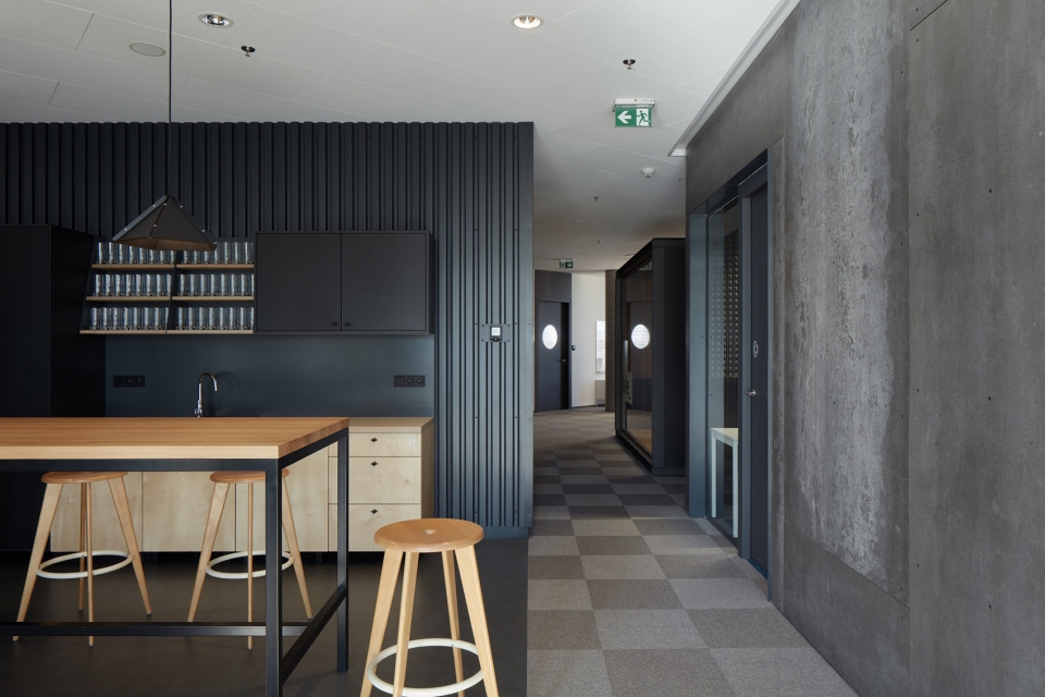trask solution a s office by studio perspektiv s r o