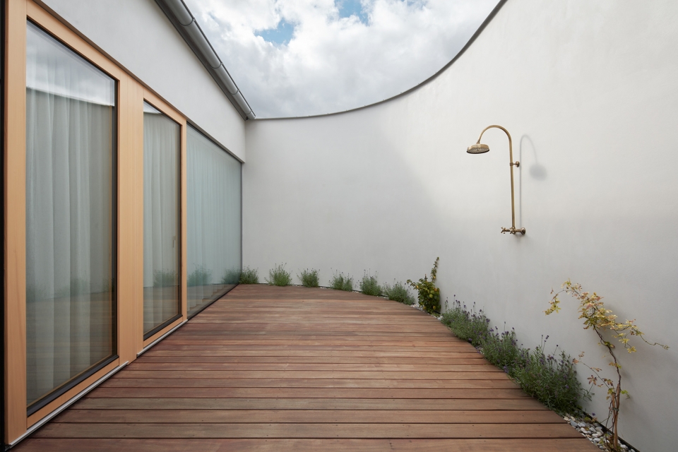 family house in litvinovice by atelier 111 architekti