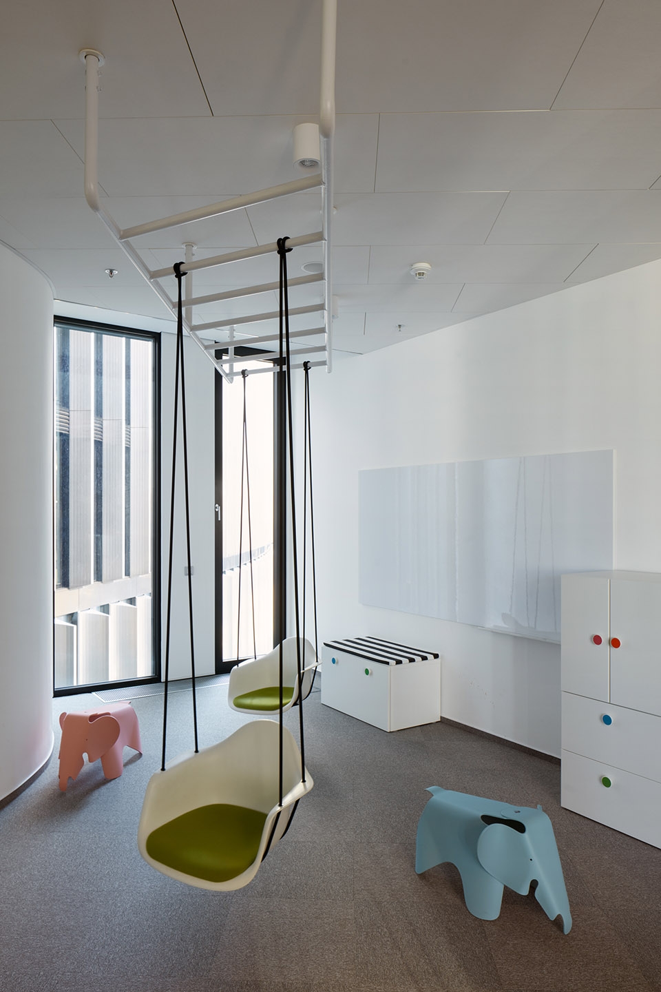 trask solution a s office by studio perspektiv s r o