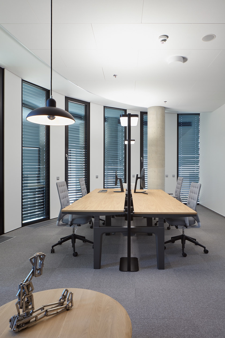trask solution a s office by studio perspektiv s r o