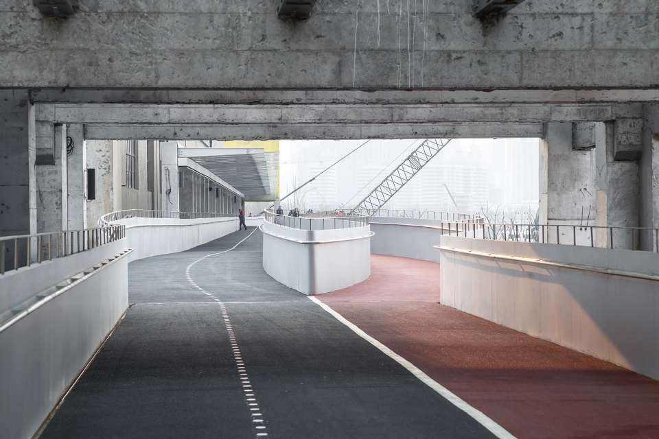 huangpu river east bund riverfront open space design china by atelier liu yuyang architects