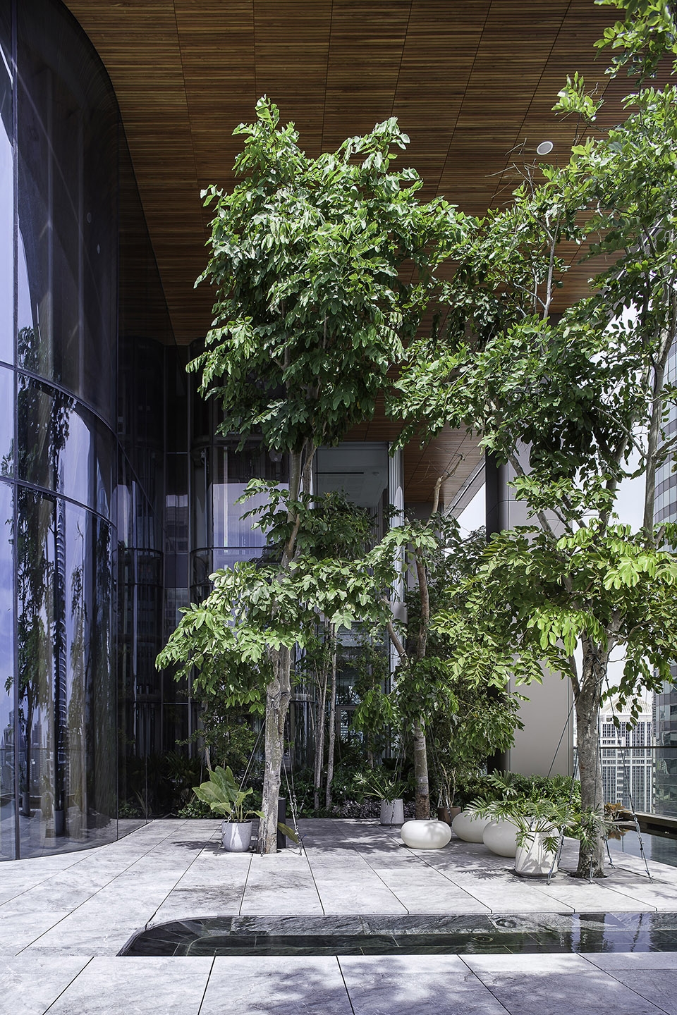 bangkoks gaysorn ii by cl3 architects limited