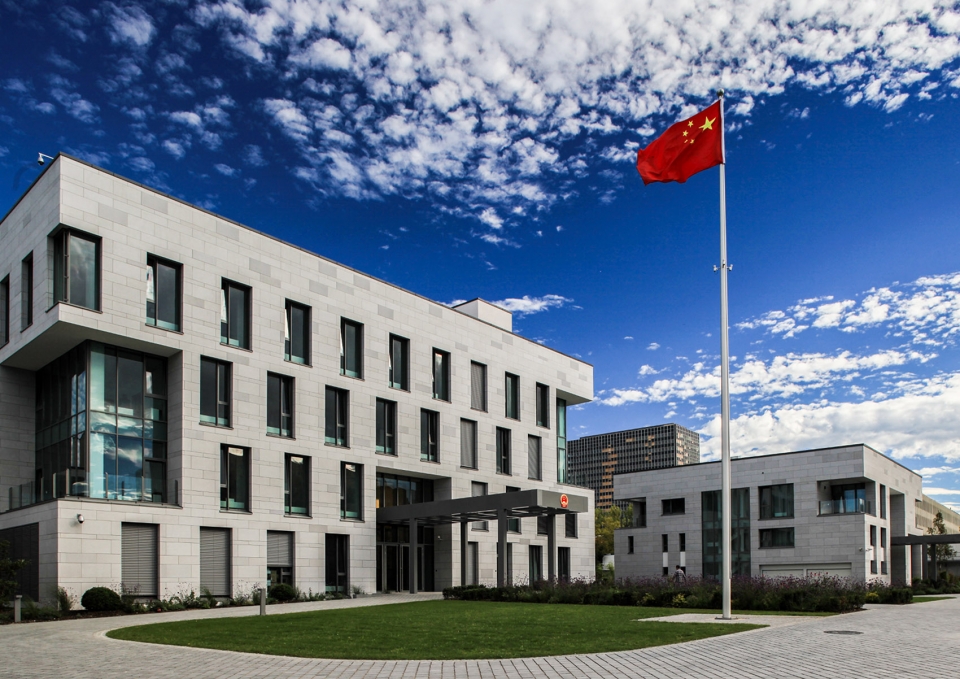 gooood interview Li Zhenyu munich consulate2