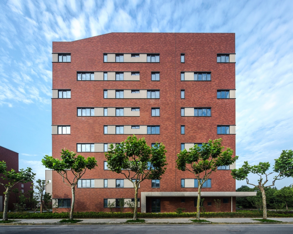 gooood interview Li Zhenyu tj jiading apartment1