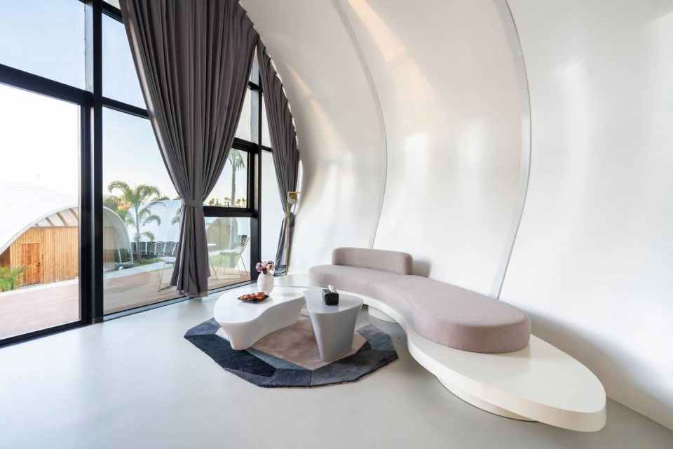 visible ze habitat tent art hotel jstudio