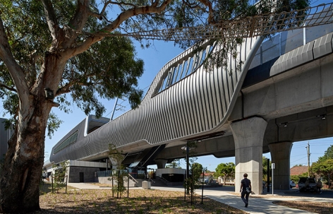 Caulfield至Dandenong铁路道口改造规划，墨尔本 / Cox Architecture