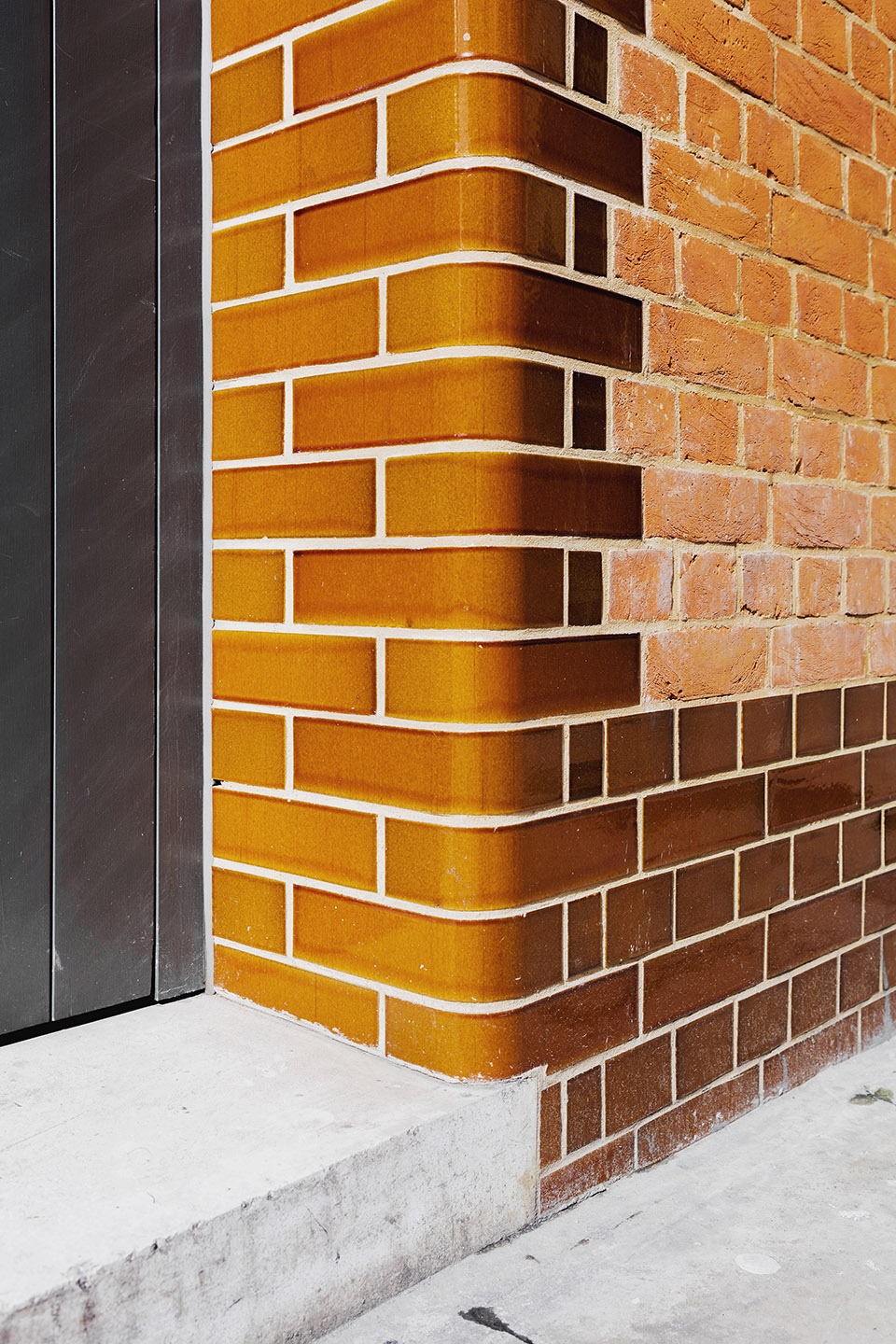 charlotte road by emil eve architects