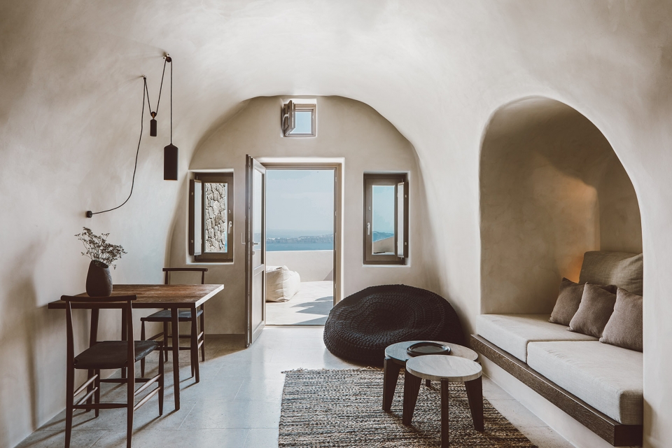 vora by k studio