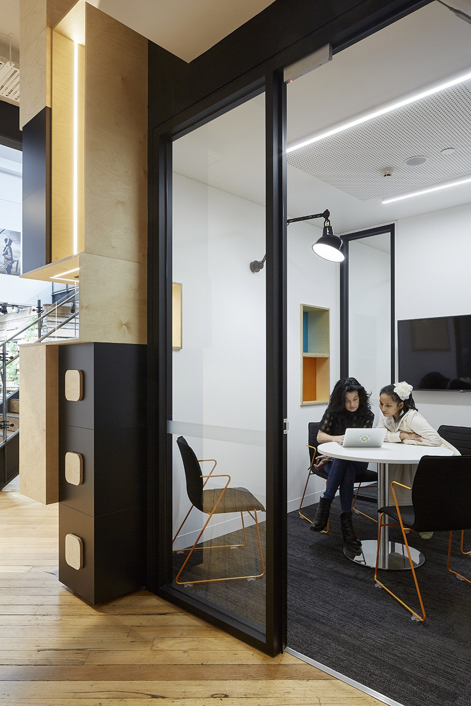lci melbourne by gray puksand