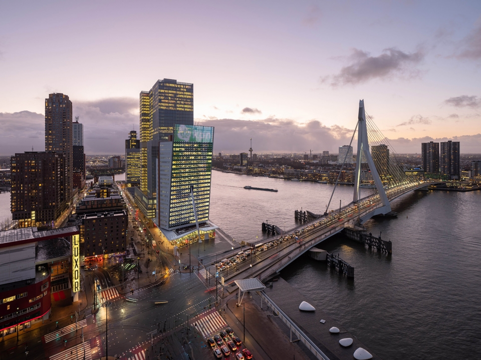 expansion of kpn head office by v8 architects
