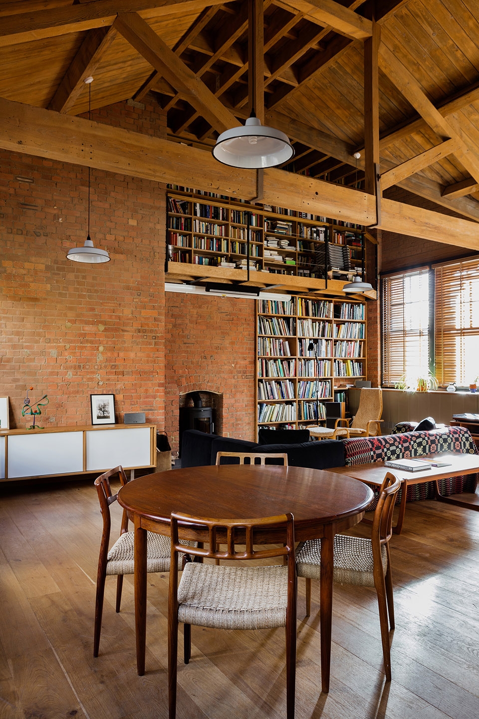 charlotte road by emil eve architects