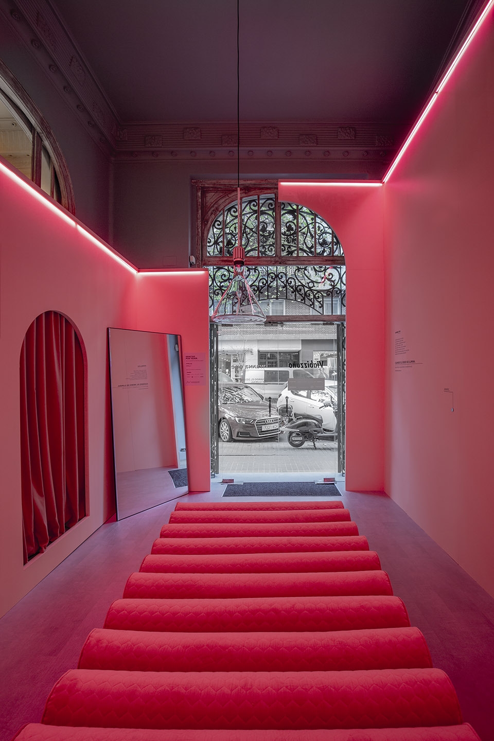 installation of when the desire lightens up by wanna one