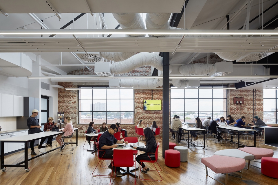 lci melbourne by gray puksand