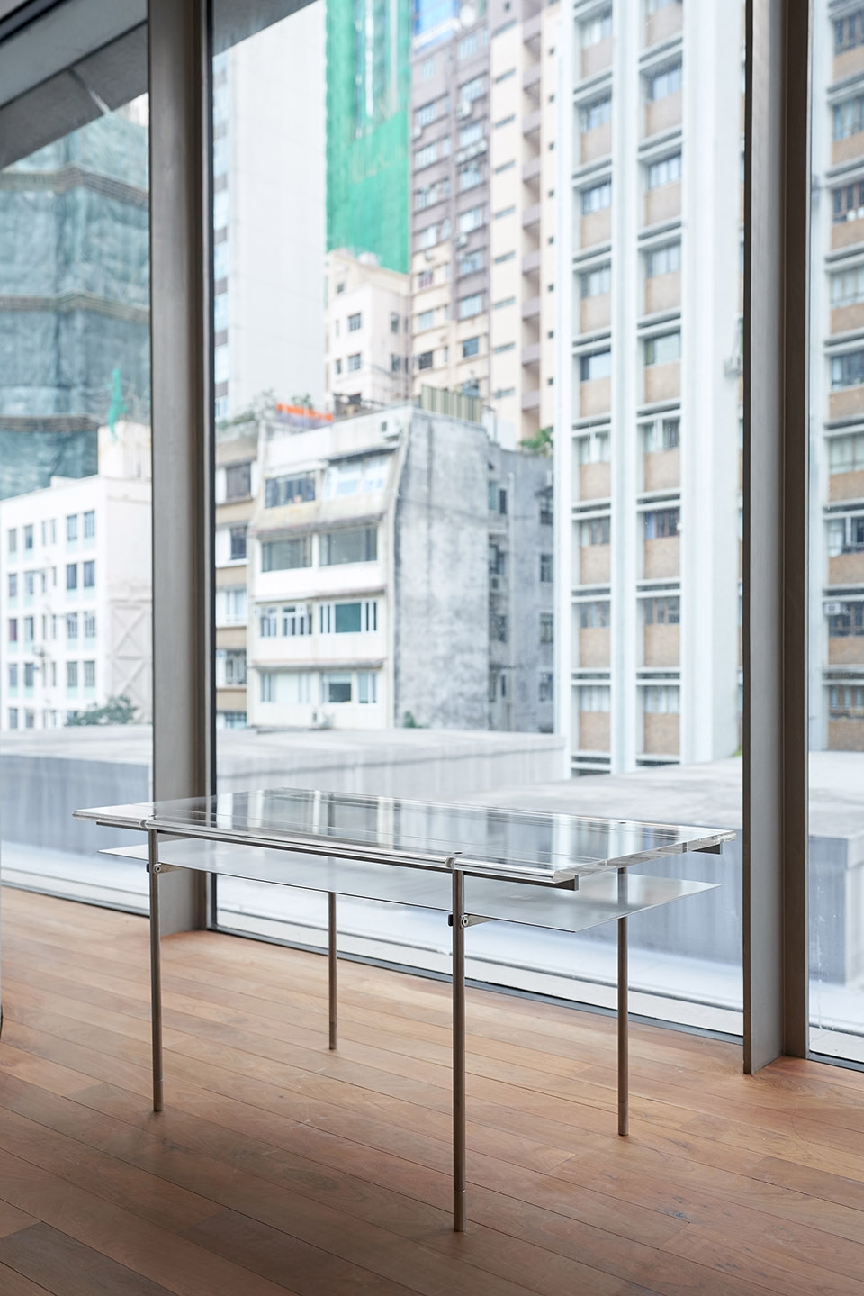 vitrine shelf hong kong by napp studio