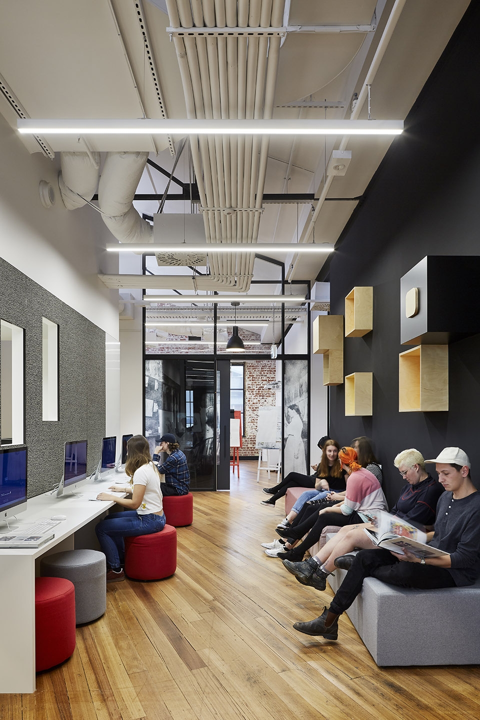 lci melbourne by gray puksand
