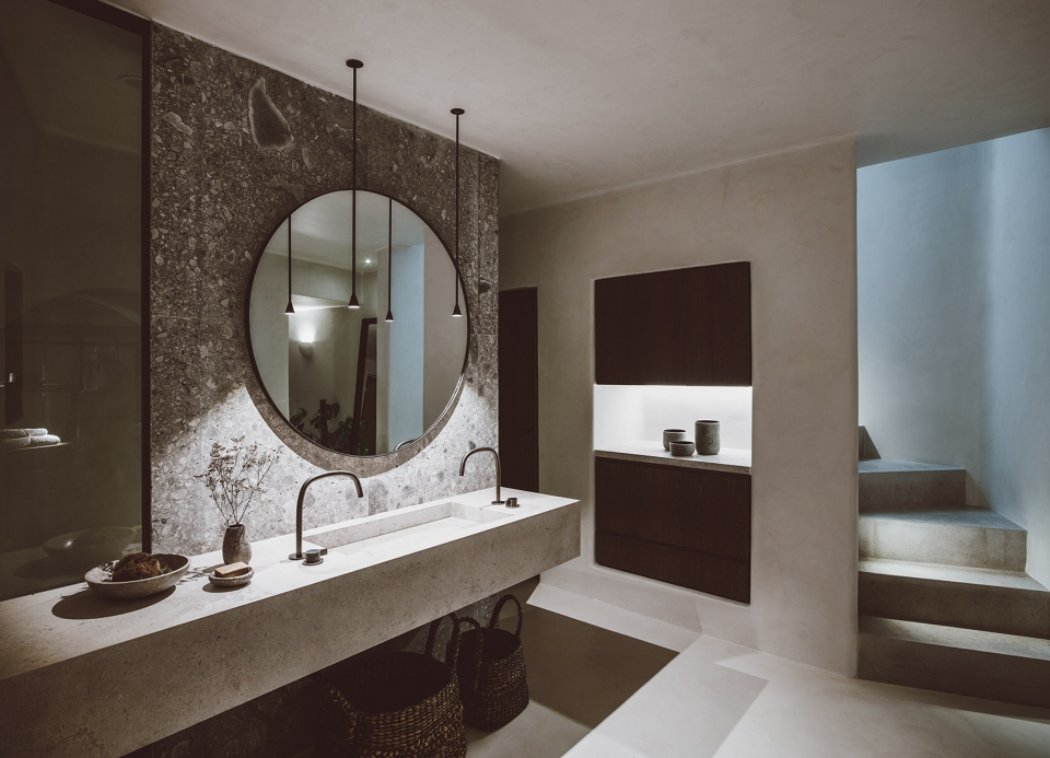 vora by k studio